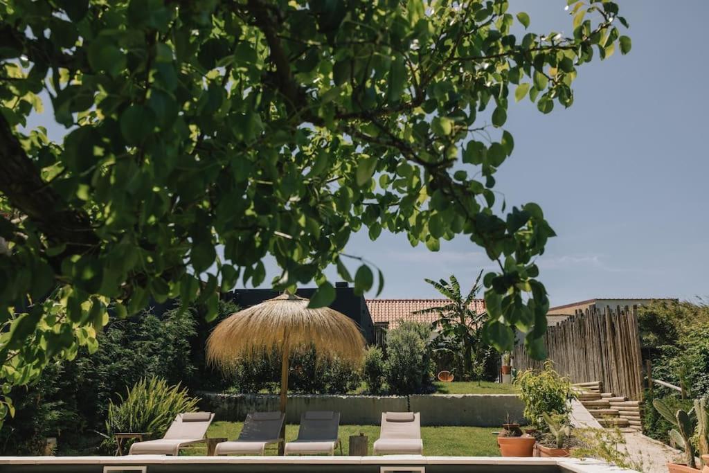Casais Brancos Casa Da Aldeia - Baleal - Penicheゲストハウス エクステリア 写真