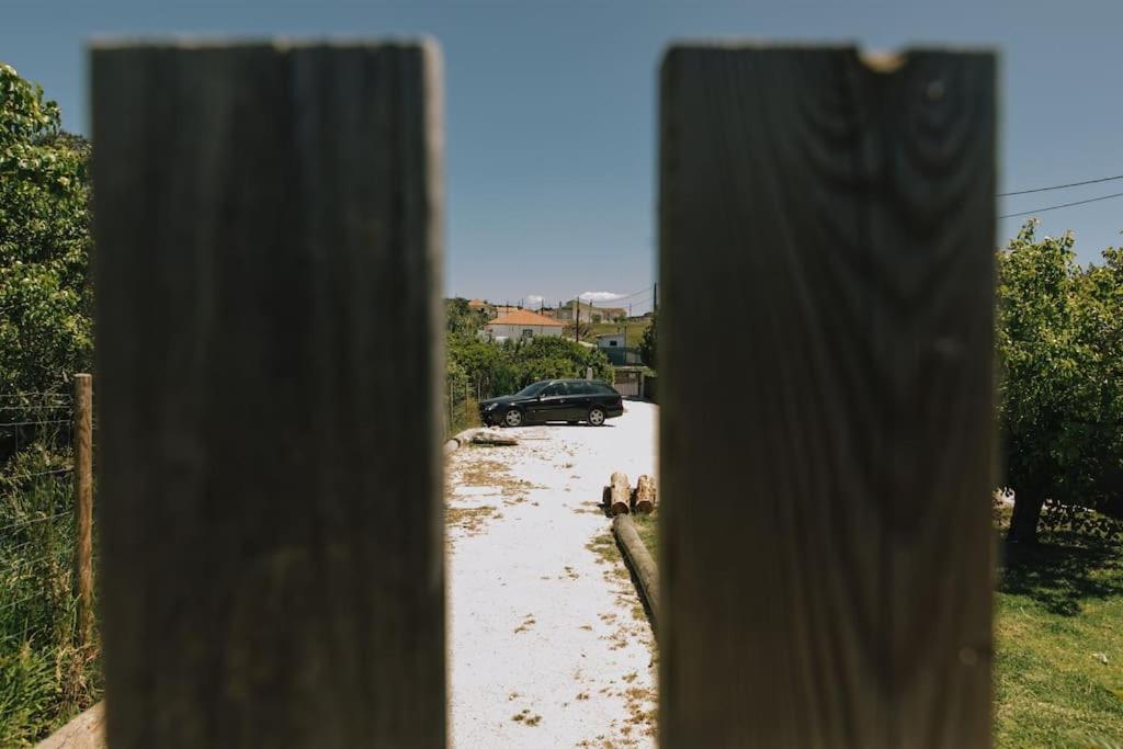 Casais Brancos Casa Da Aldeia - Baleal - Penicheゲストハウス エクステリア 写真