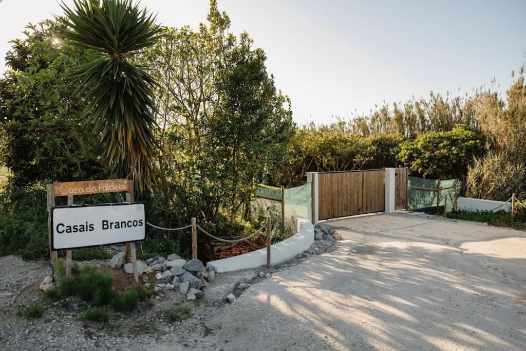 Casais Brancos Casa Da Aldeia - Baleal - Penicheゲストハウス エクステリア 写真