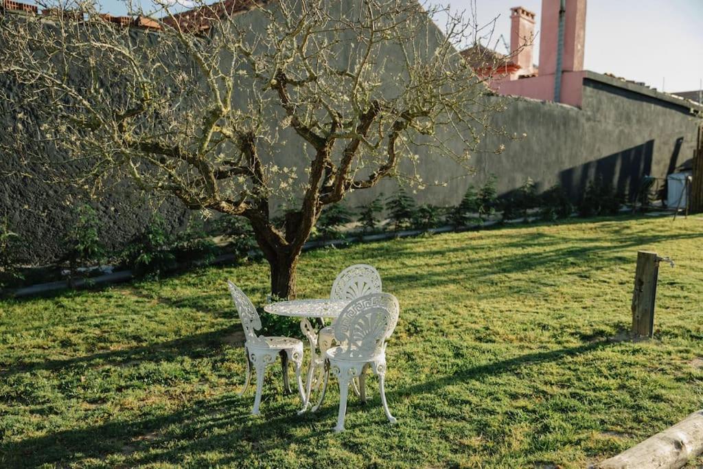 Casais Brancos Casa Da Aldeia - Baleal - Penicheゲストハウス エクステリア 写真
